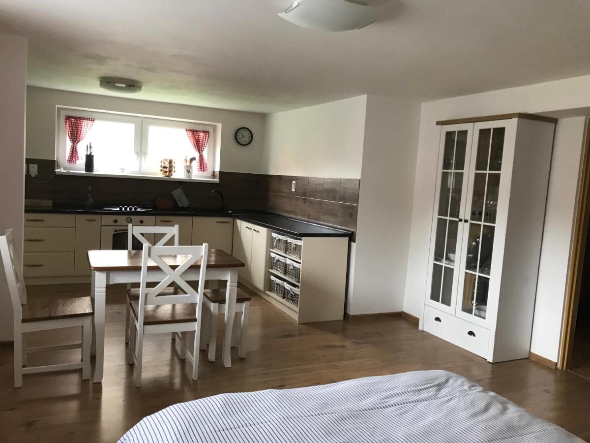 Apartman Emka 2 Liptovský Mikuláš 外观 照片